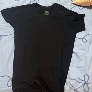 Athleta GIRL Black Short-Sleeve Girls' Athletic Tee